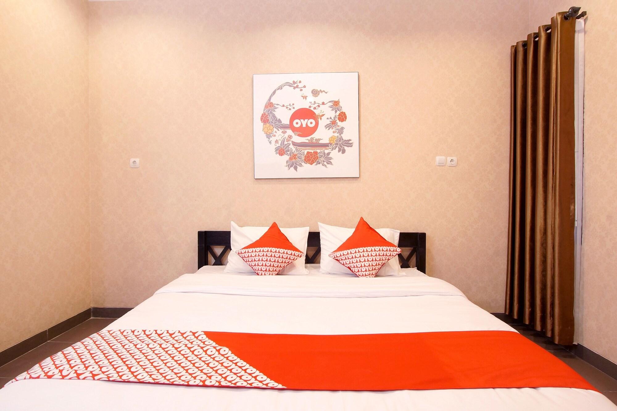 Oyo 347 Bayang Brothers Guest House Maguwo Exterior foto